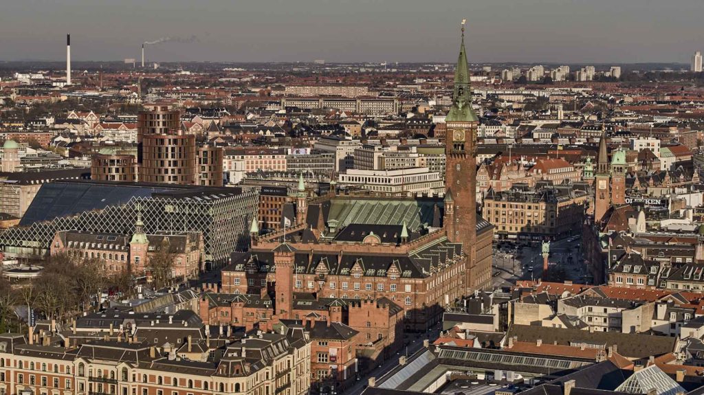 Københavns Rådhus Dronefoto